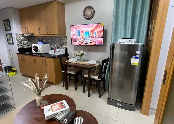Jaja's Place At Shell Residences With Balcony Pool View Manila