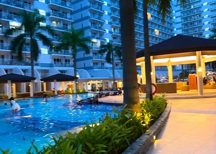 Apartahotel Jaja's Place At Shell Residences With Balcony Pool View *